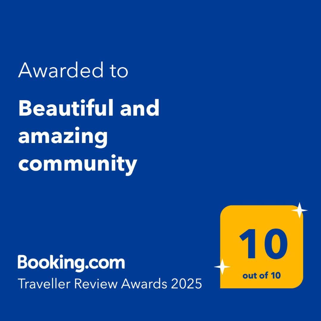 Beautiful And Amazing Community Villa Graham Luaran gambar